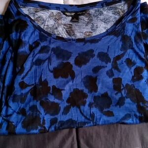 Vera Wang large top